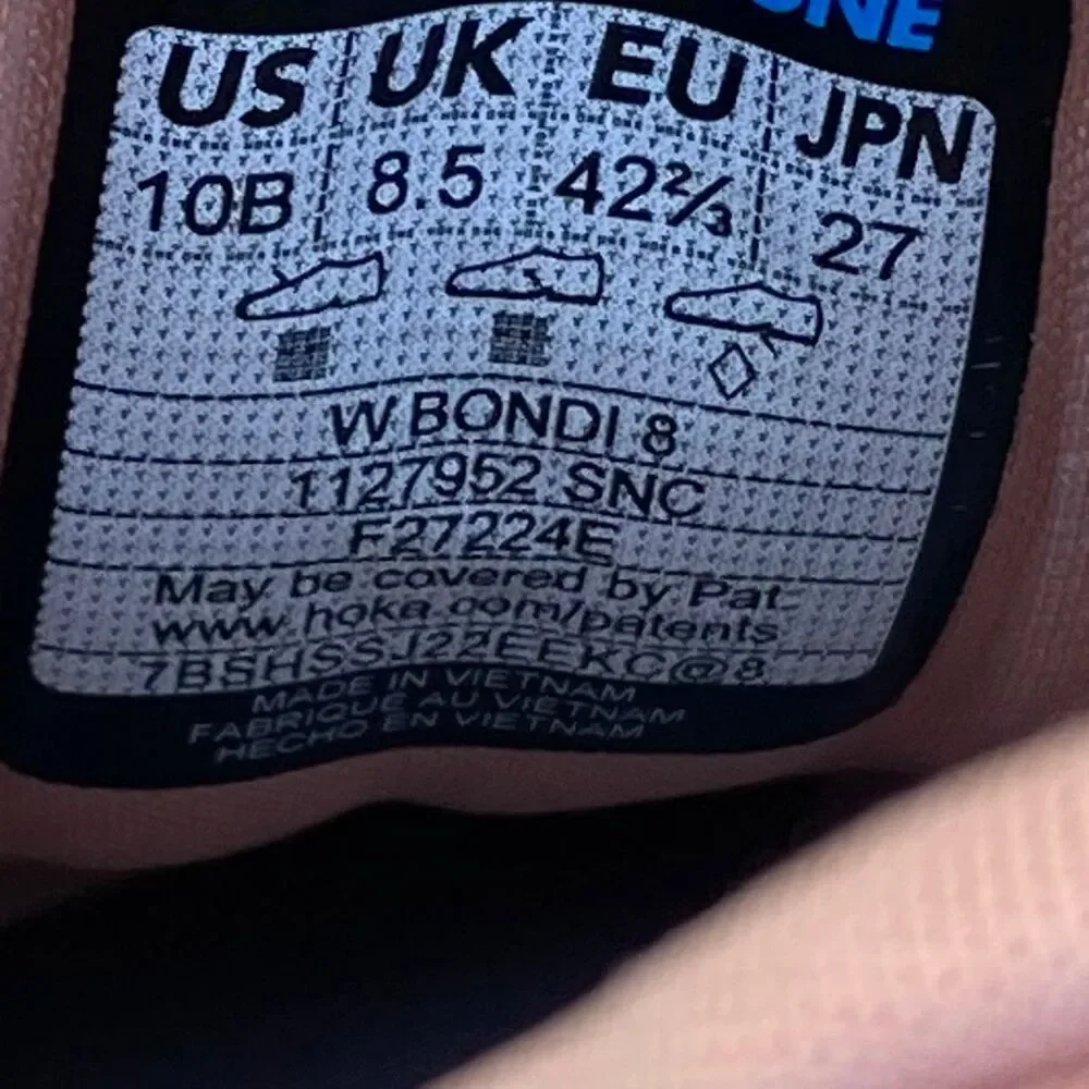 HOKA ONE ONE BONDI 8 - Women’s Running Shoes - SIZE 10B